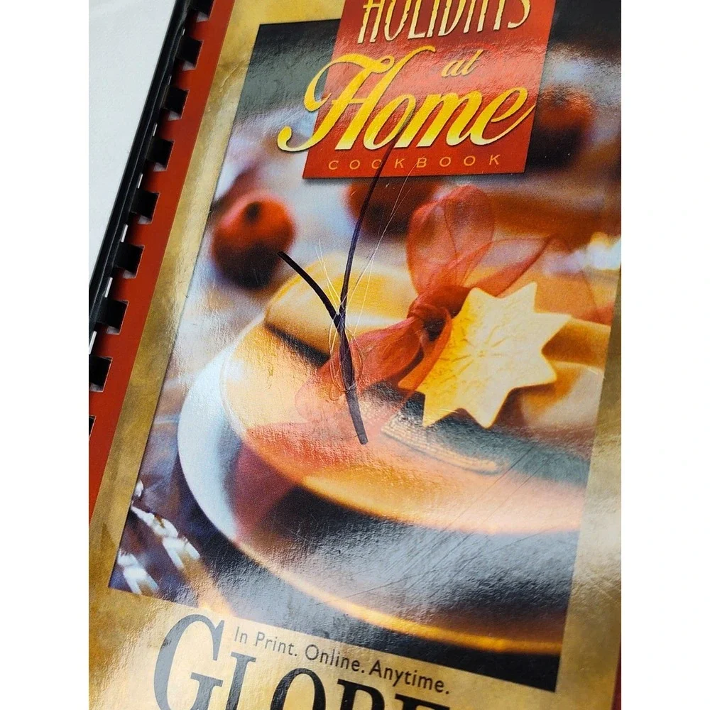 Holidays At Home Cookbook Christmas Globe Gazette 2004 VTG‎ Cook Book 🍰📸👀